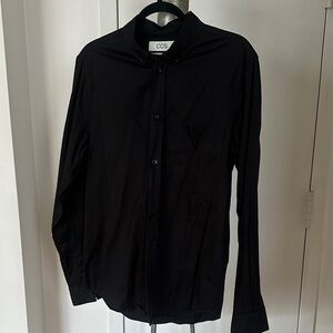 COS Men's Sleek Black Casual Shirt
